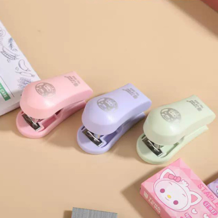 ست منگنه و سوزن مینی طرح cute sanrio