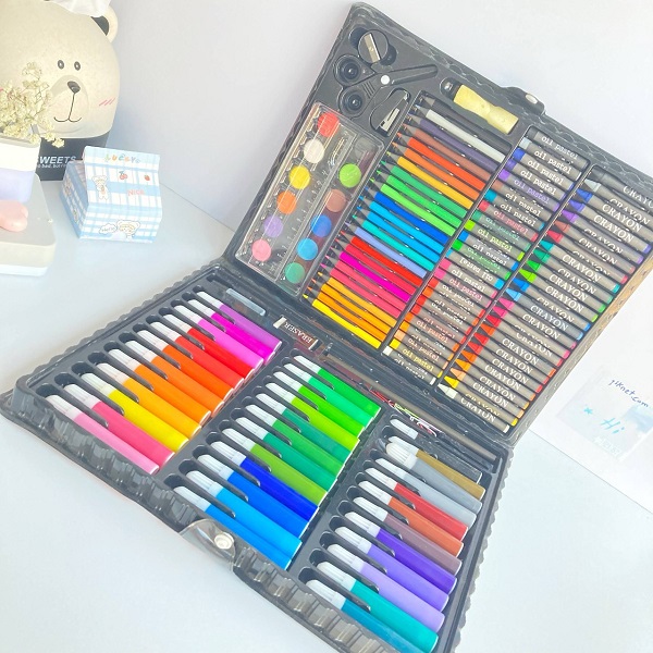 ست هنری نقاشی 150 تکه Artists corner