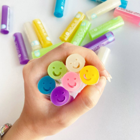 پاکن رنگی شفاف طرح SMILE