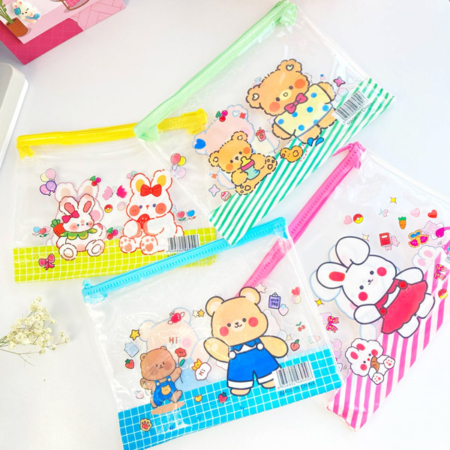 کاور پلاستیکی A5 زیپ دار طرح خرگوش و خرس