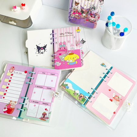 دفتر کلاسوری جلد شفاف 80 برگ طرح SANRIO
