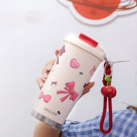 تراول ماگ 560 میلی لیتر DILLER طرح CHERRY