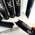 مداد رنگی و مشکی 12عددی استوانه ای طرح BUNNY