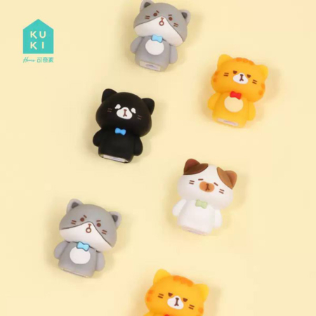 تراش سیلیکونی KUKI طرح CATS DIARY